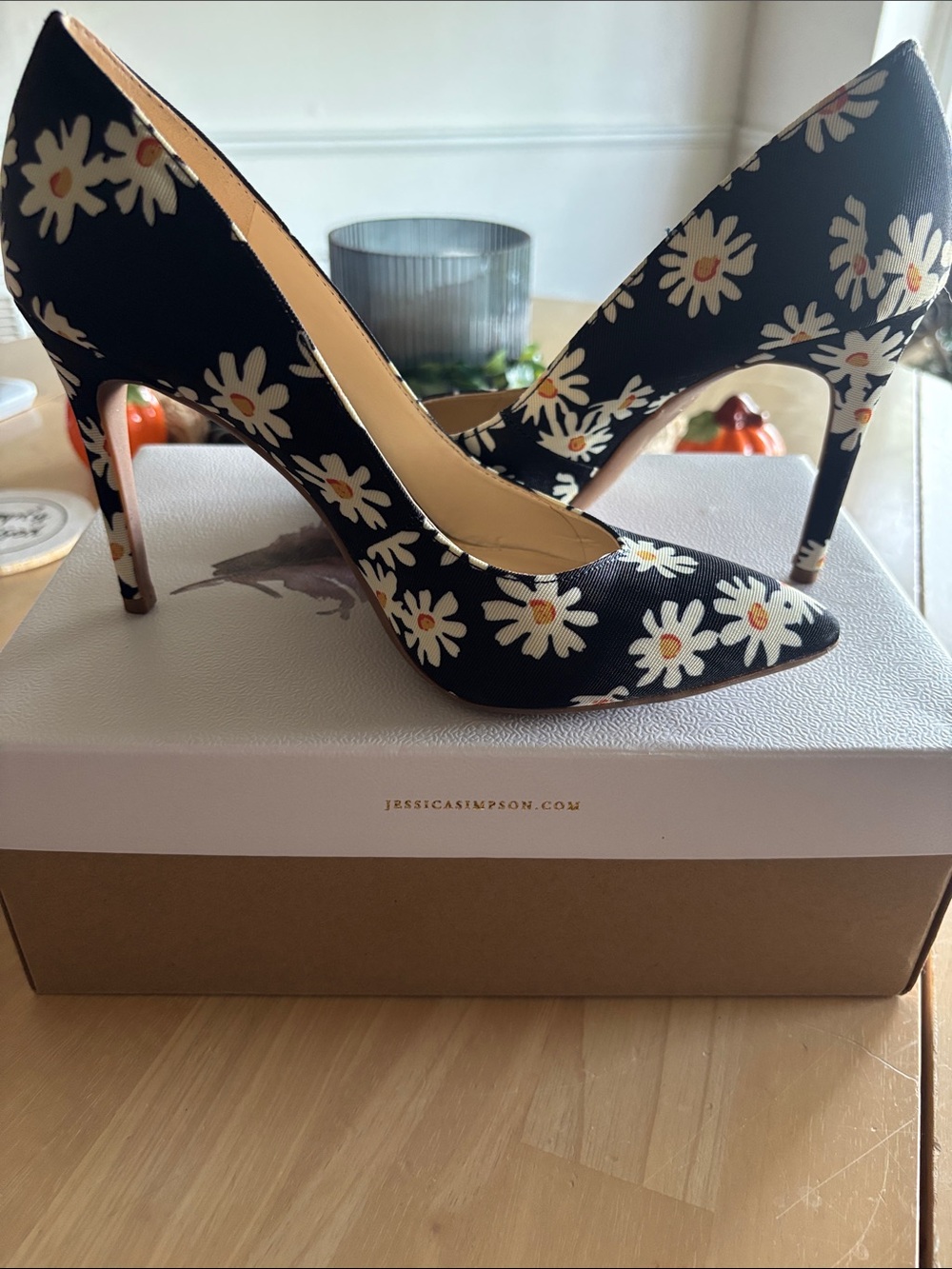 Jessica Simpson Navy Daisy Print Pointed Toe Heels